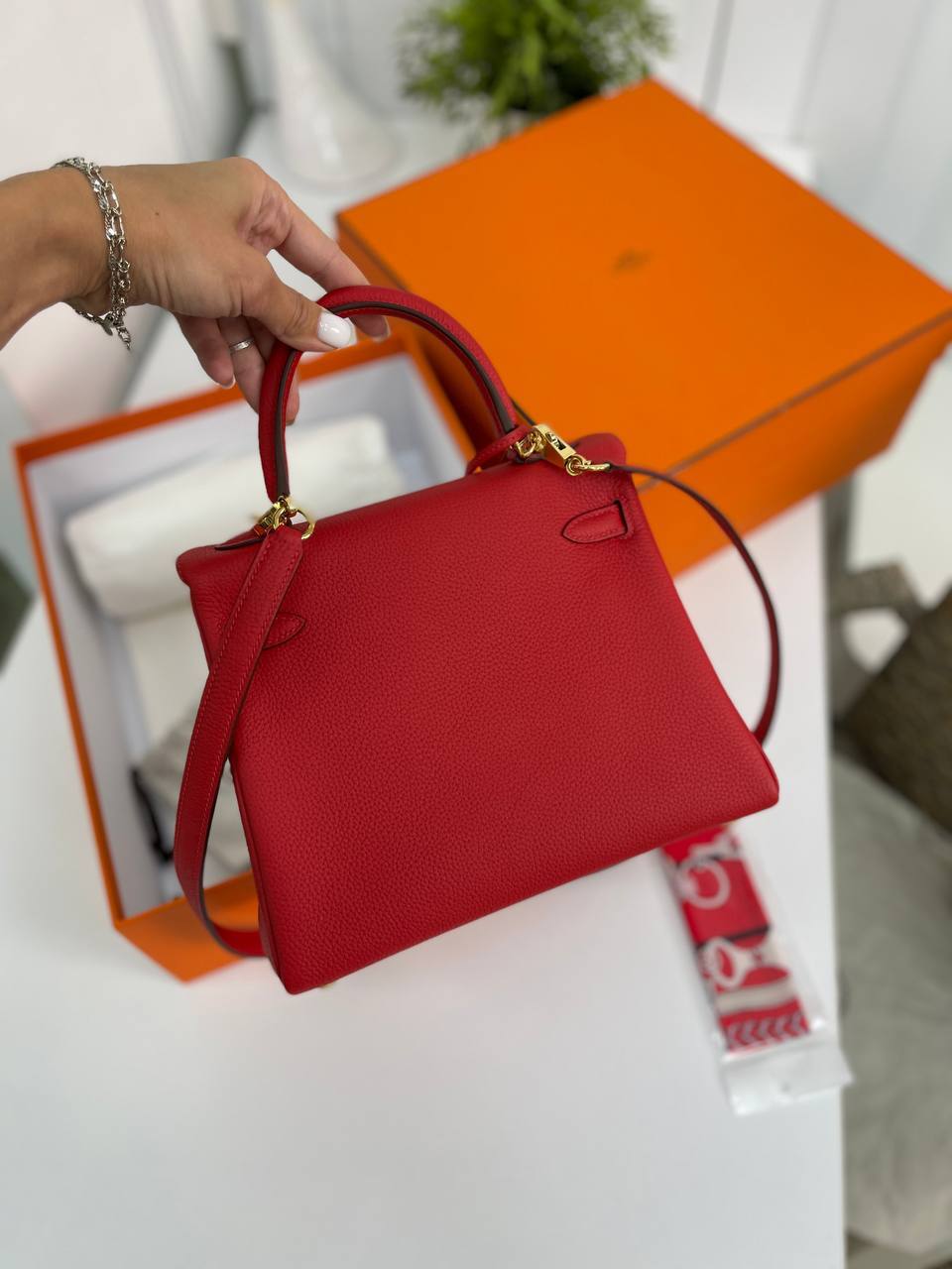 Коллекционная сумка женская Kelly, 25 cm Togo Hermes BP-16143 Коллекционная сумка женская Kelly, 25 cm Togo Hermes BP-16143