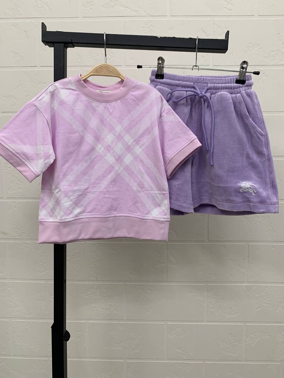 Костюм стильный Burberry BP-51208 Костюм стильный Burberry BP-51208