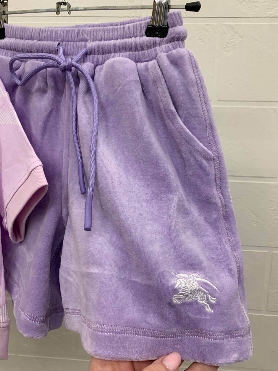 Костюм стильный Burberry BP-51208 Костюм стильный Burberry BP-51208