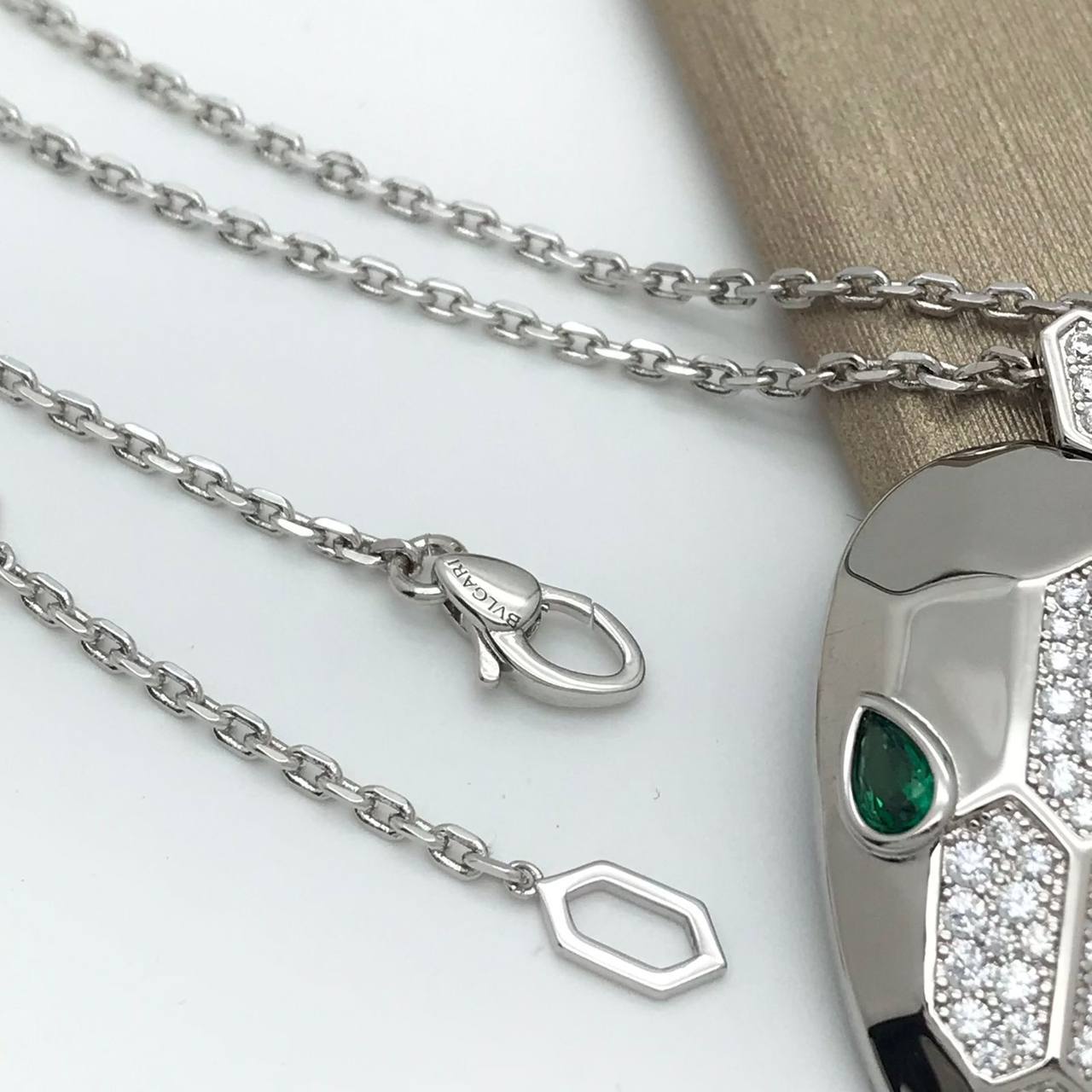 Повседневная подвеска Bvlgari BP-47853 Повседневная подвеска Bvlgari BP-47853