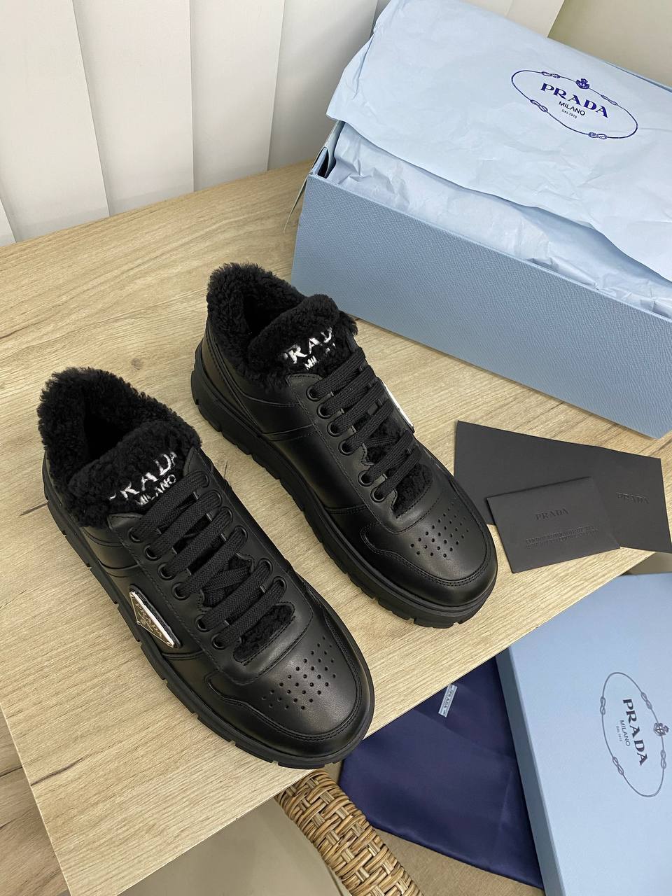 Премиальные женские кеды Prada BP-21280 Премиальные женские кеды Prada BP-21280