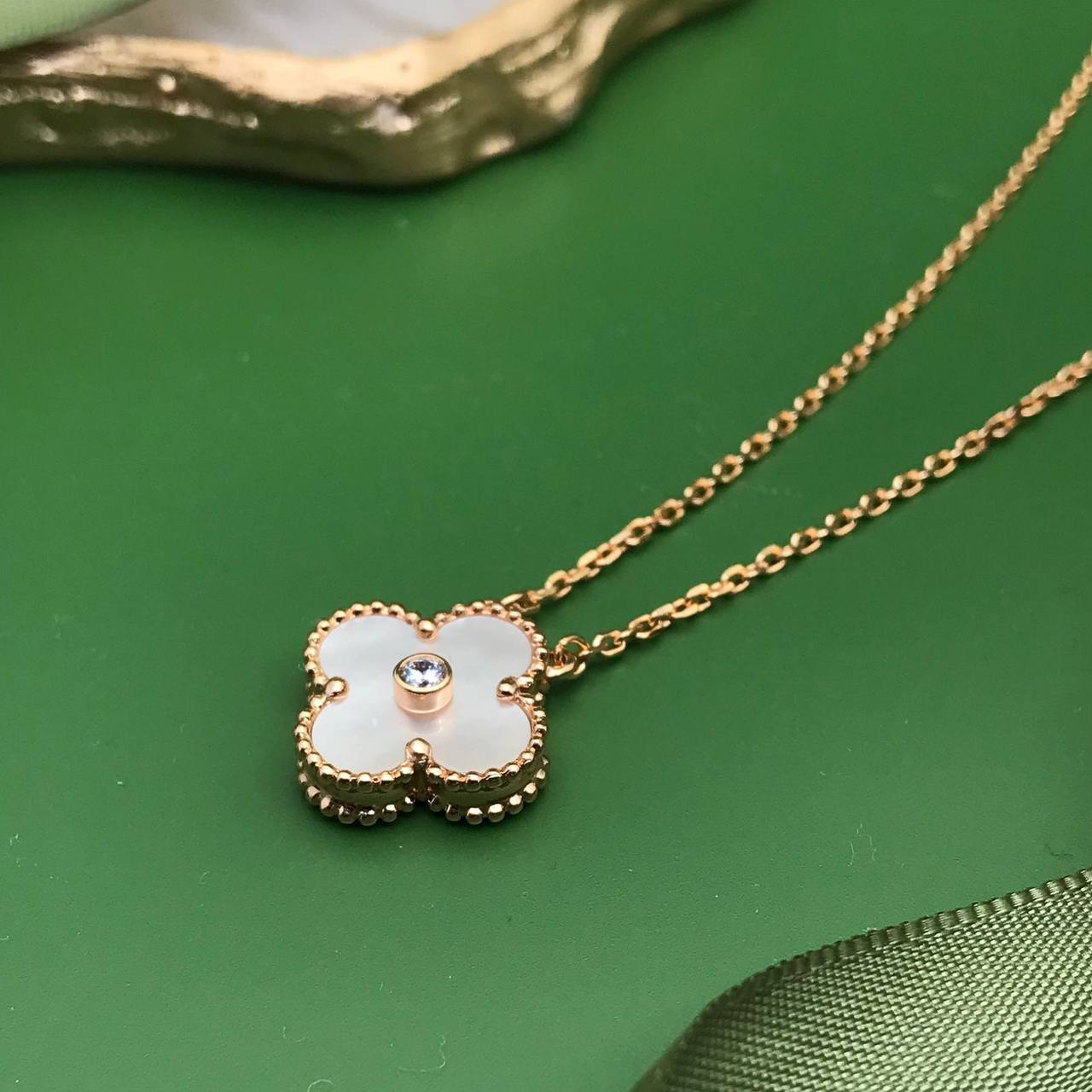 Повседневная подвеска Van Cleef BP-30845 Повседневная подвеска Van Cleef BP-30845