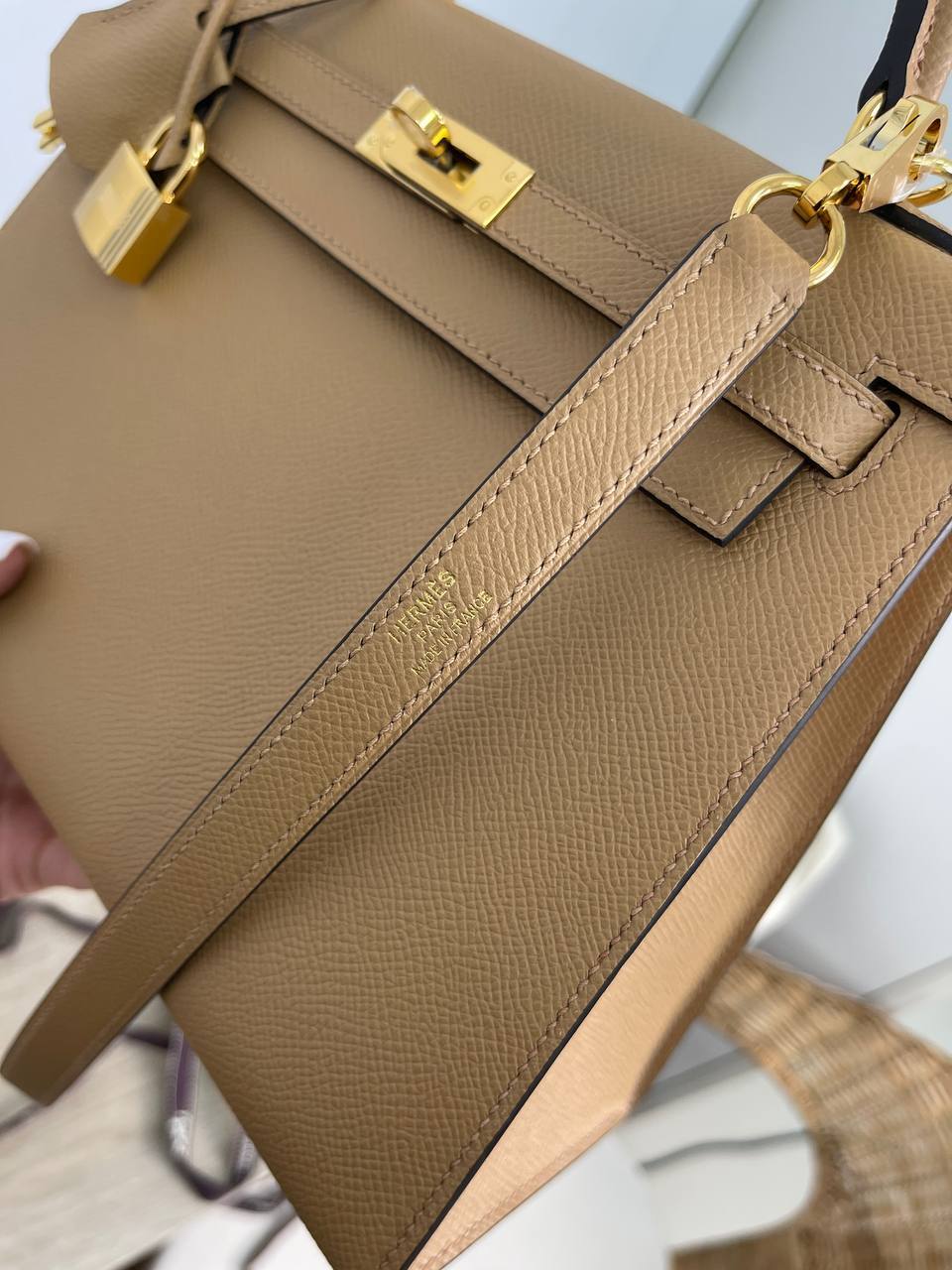 Коллекционная сумка женская Kelly, 25 Epsom GHW Hermes BP-18073 Коллекционная сумка женская Kelly, 25 Epsom GHW Hermes BP-18073