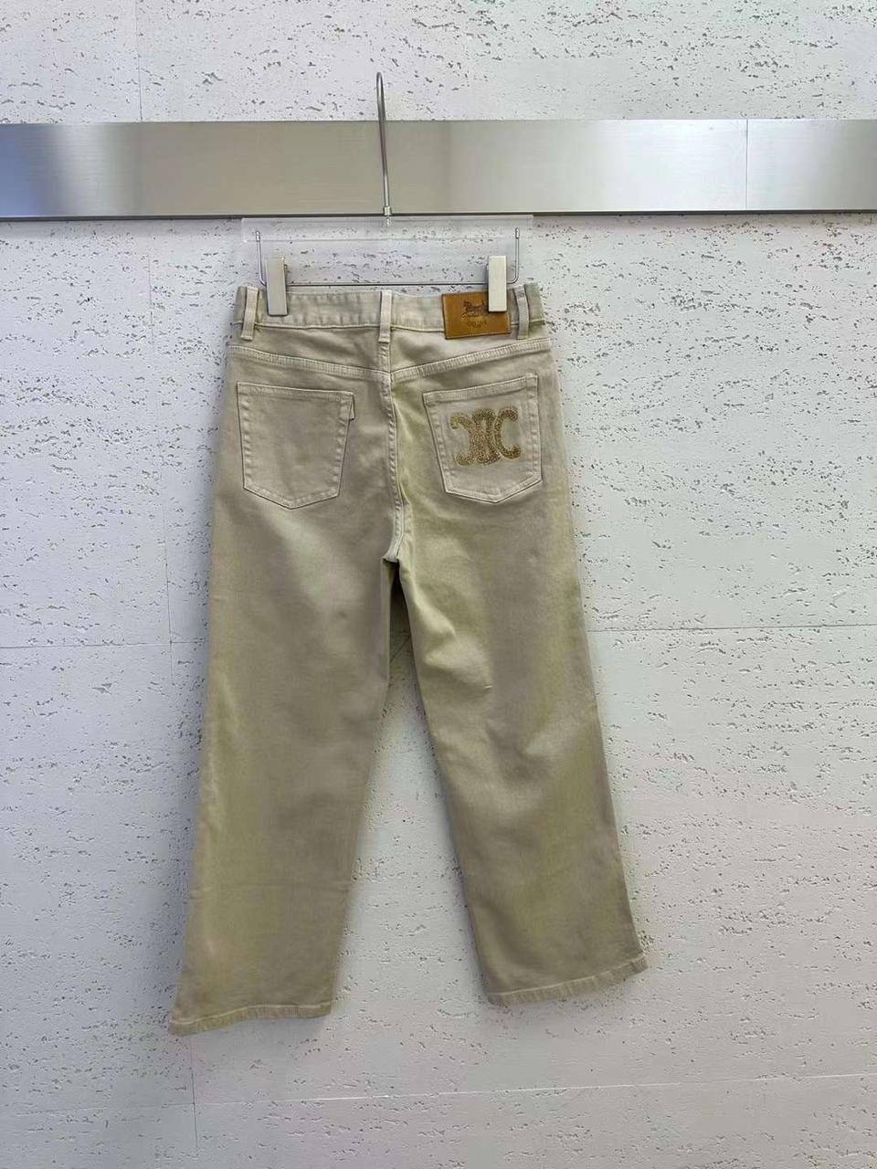 Укороченные коллекционные джинсы Celine BP-46917 Укороченные коллекционные джинсы Celine BP-46917