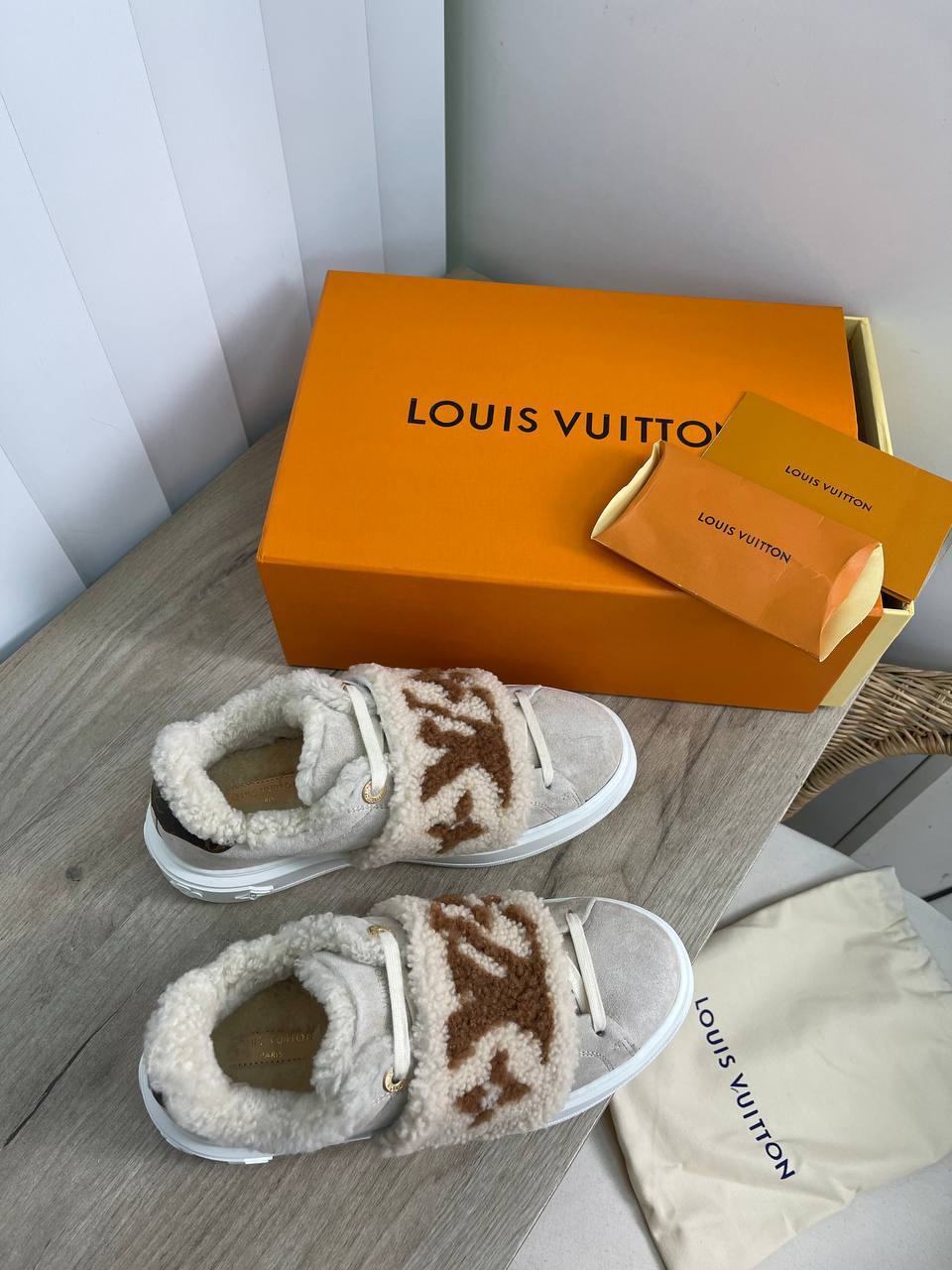 Louis Vuitton коллекционные кеды BP-22677 Louis Vuitton коллекционные кеды BP-22677