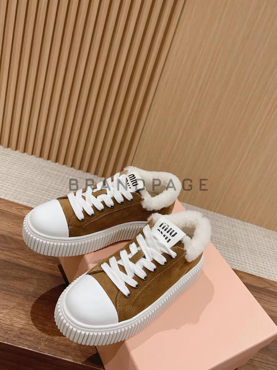 Кроссовки меховые Miu Miu BPLUX12434 Кроссовки меховые Miu Miu BPLUX12434