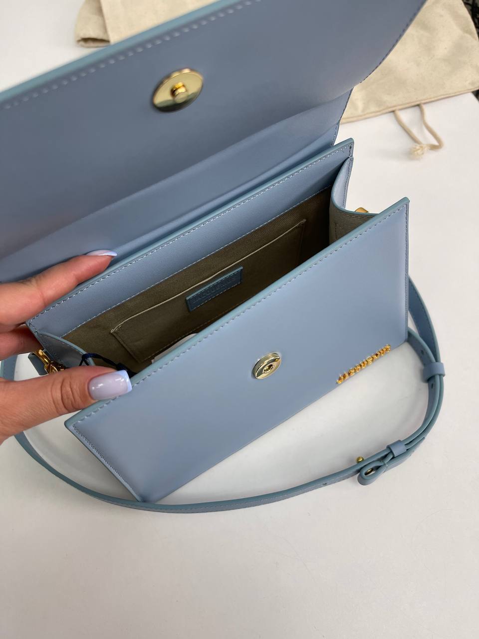 Коллекционная женская сумка Jacquemus 24 см BP-31833 Коллекционная женская сумка Jacquemus 24 см BP-31833