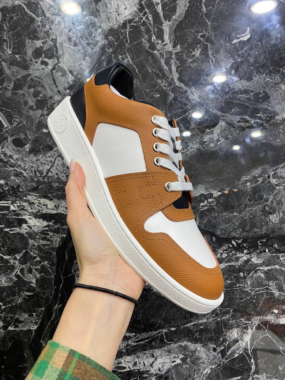 Hermes мужские кеды для повседневного ношения BP-25733 Hermes мужские кеды для повседневного ношения BP-25733