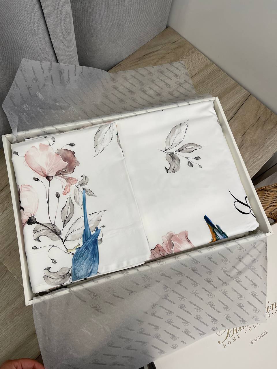 Постельное белье La Perla BP-48470 комплект с дизайном Постельное белье La Perla BP-48470 комплект с дизайном