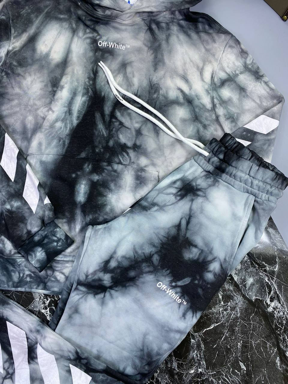 Спортивный дымчатый костюм Off-White™ BP-24261 Спортивный дымчатый костюм Off-White™ BP-24261