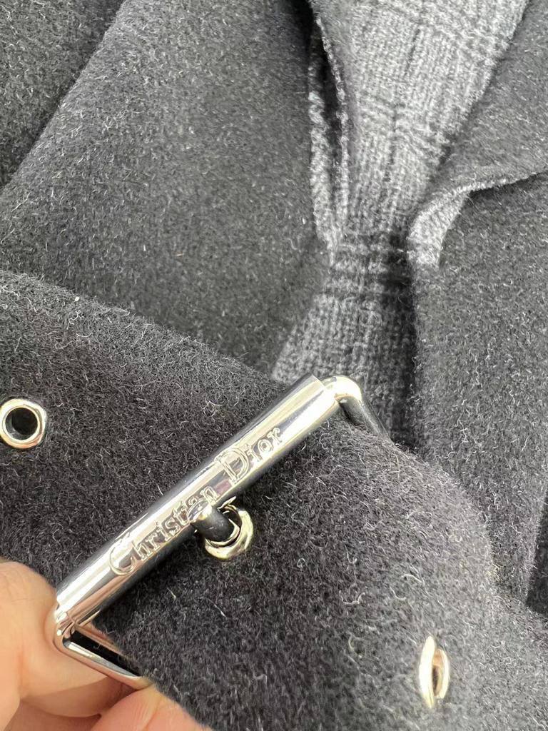 Элитное пальто Christian Dior BP-39478 Элитное пальто Christian Dior BP-39478