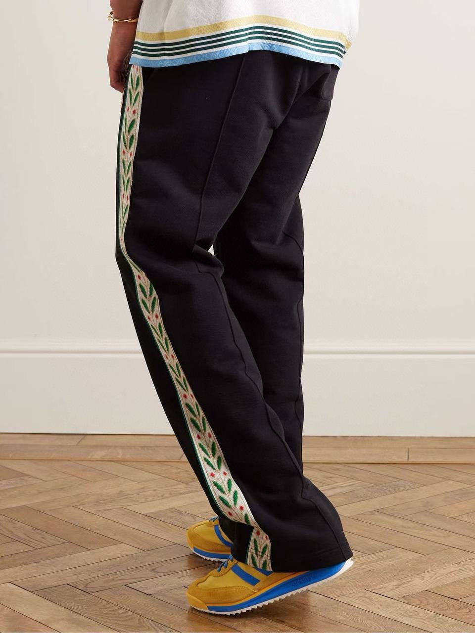 Брюки черные с узорами Casablanca BP-718568 Брюки черные с узорами Casablanca BP-718568