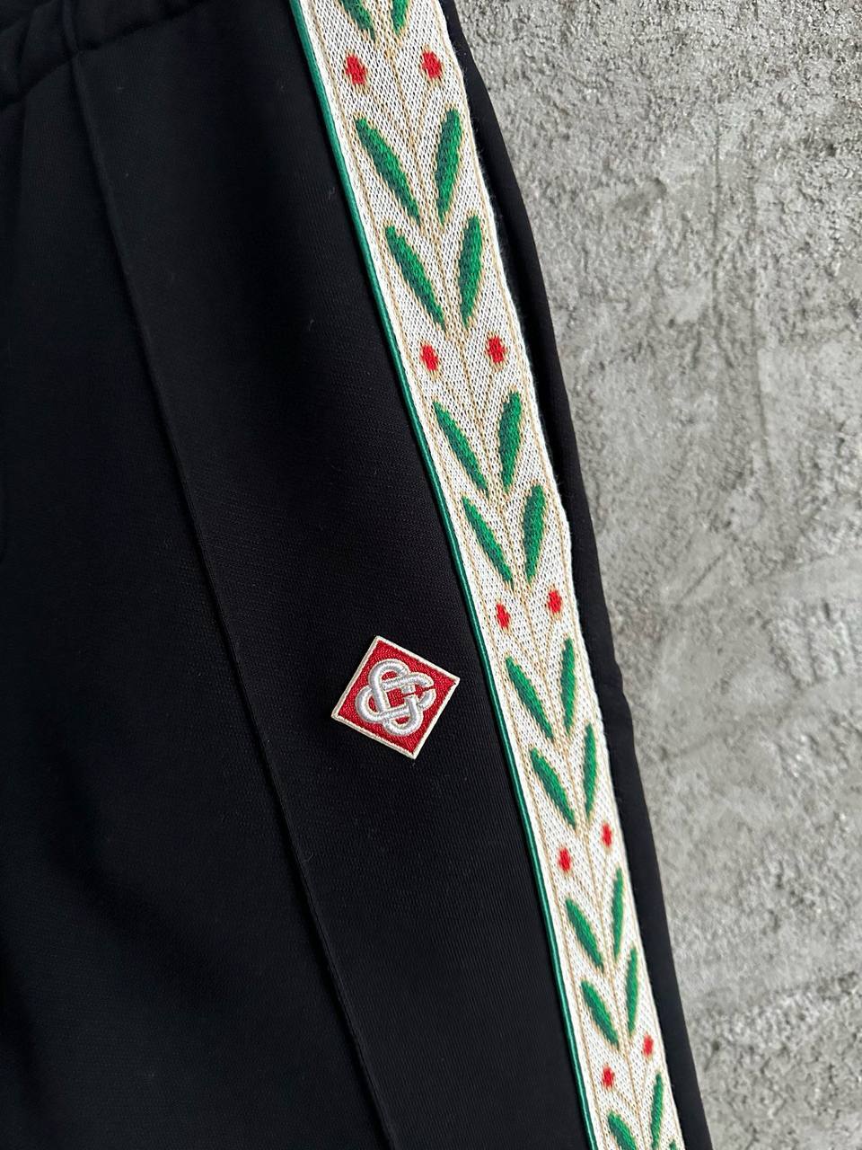 Брюки черные с узорами Casablanca BP-718568 Брюки черные с узорами Casablanca BP-718568