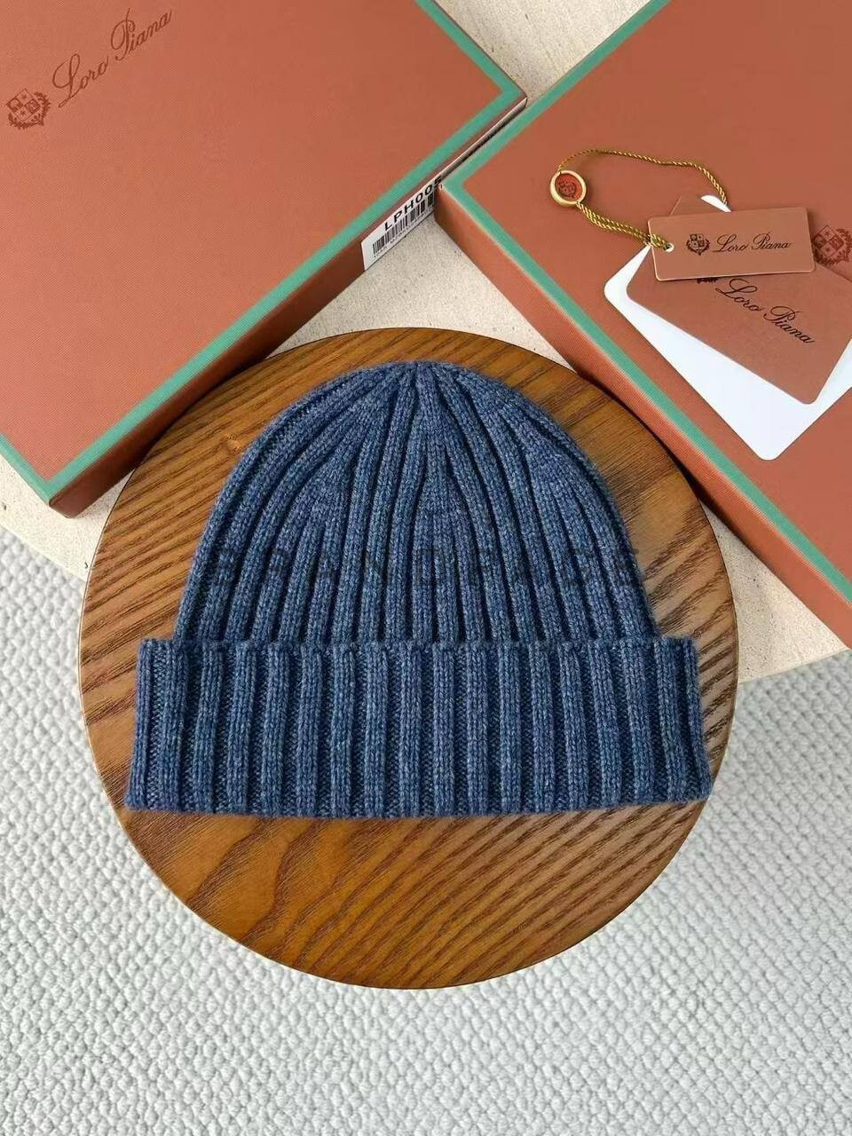 Шапка кашемировая Loro Piana BPLUX5695 Шапка кашемировая Loro Piana BPLUX5695