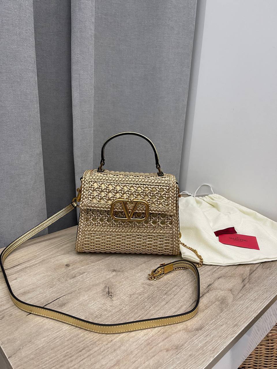 Сумка трендовая женская Valentino BP-45730 Сумка трендовая женская Valentino BP-45730