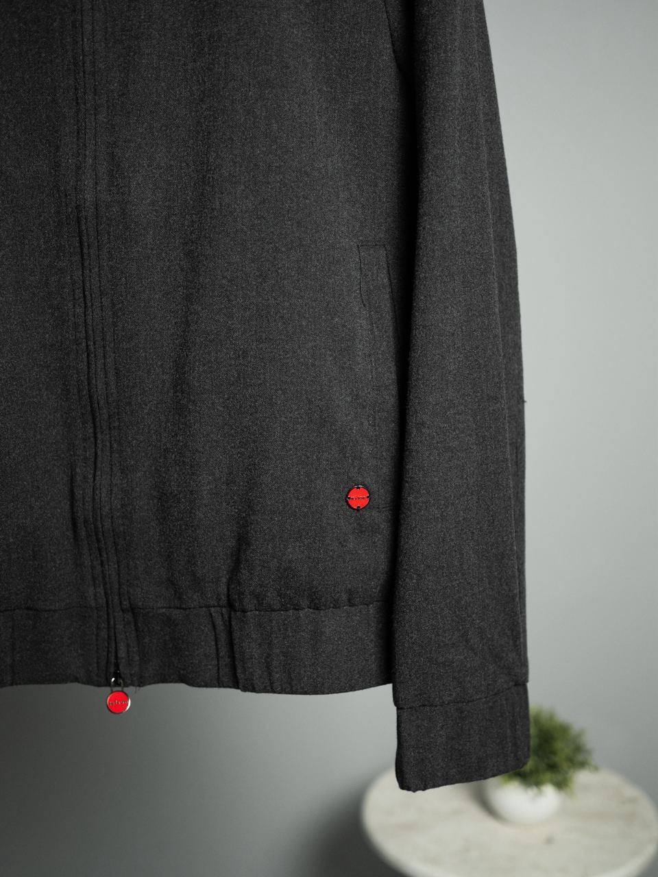 Kiton костюм мужской BP-53317 Kiton костюм мужской BP-53317