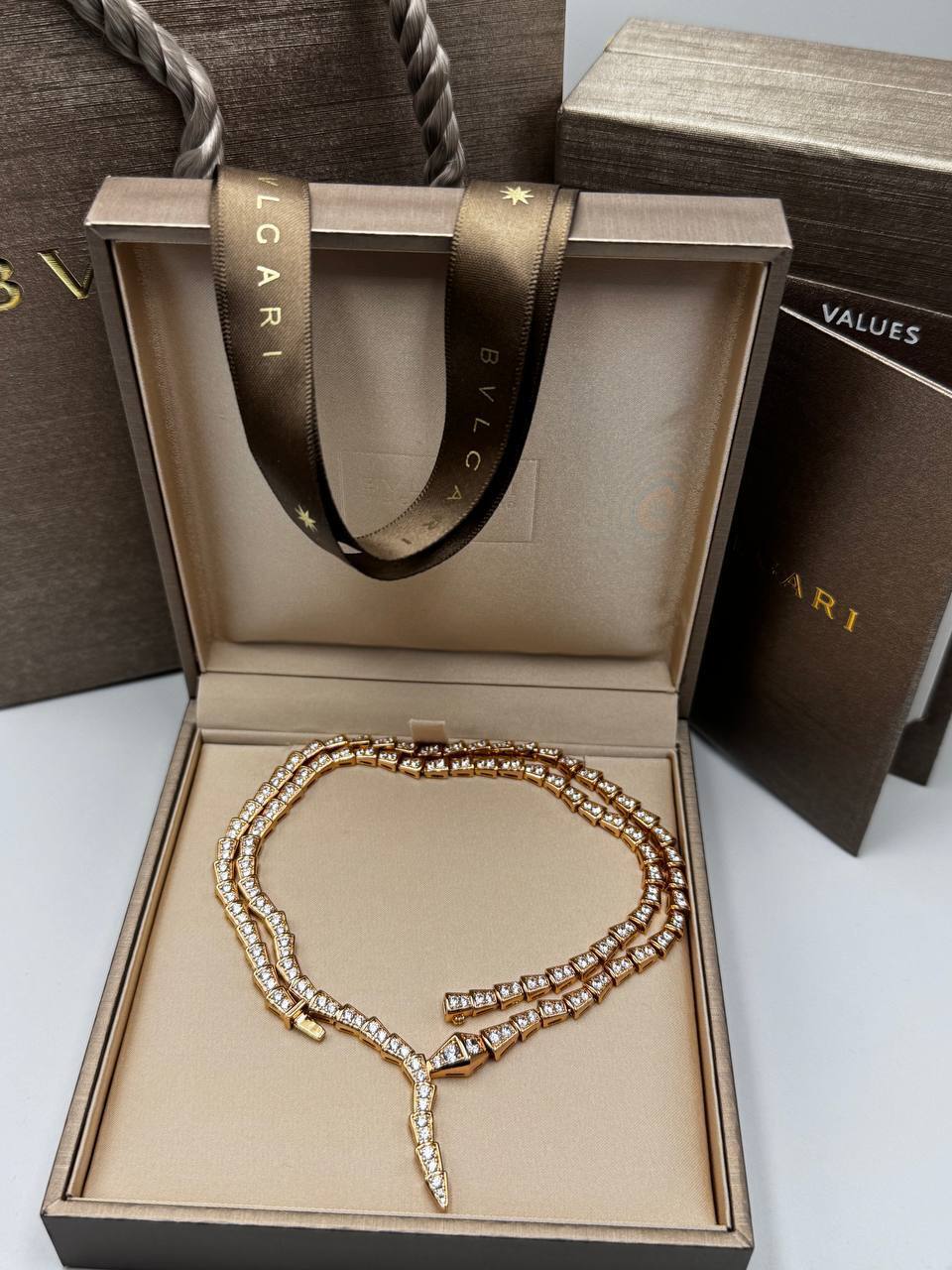 Коллекционная подвеска Bvlgari BP-54542 Коллекционная подвеска Bvlgari BP-54542