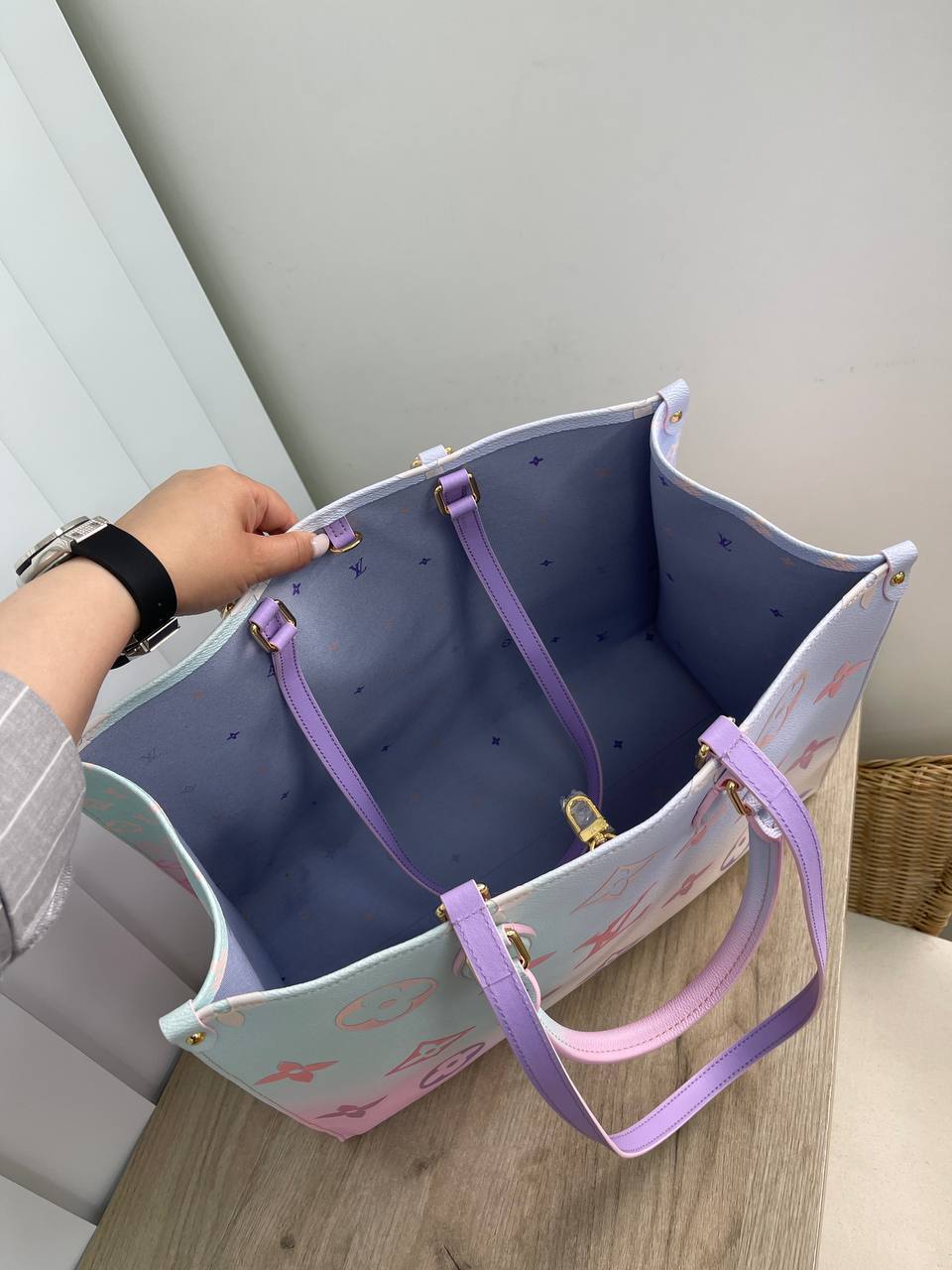 Коллекционная женская сумка Louis Vuitton BP-14080 Коллекционная женская сумка Louis Vuitton BP-14080