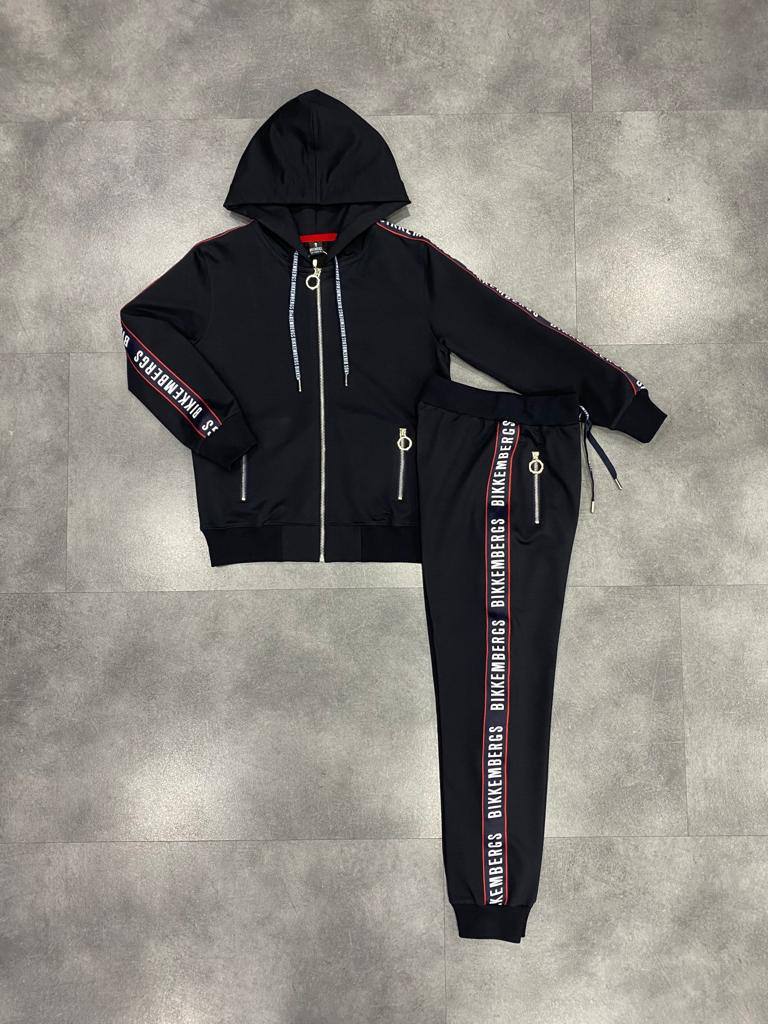 Костюм Bikkembergs спортивный BP-18157 Костюм Bikkembergs спортивный BP-18157