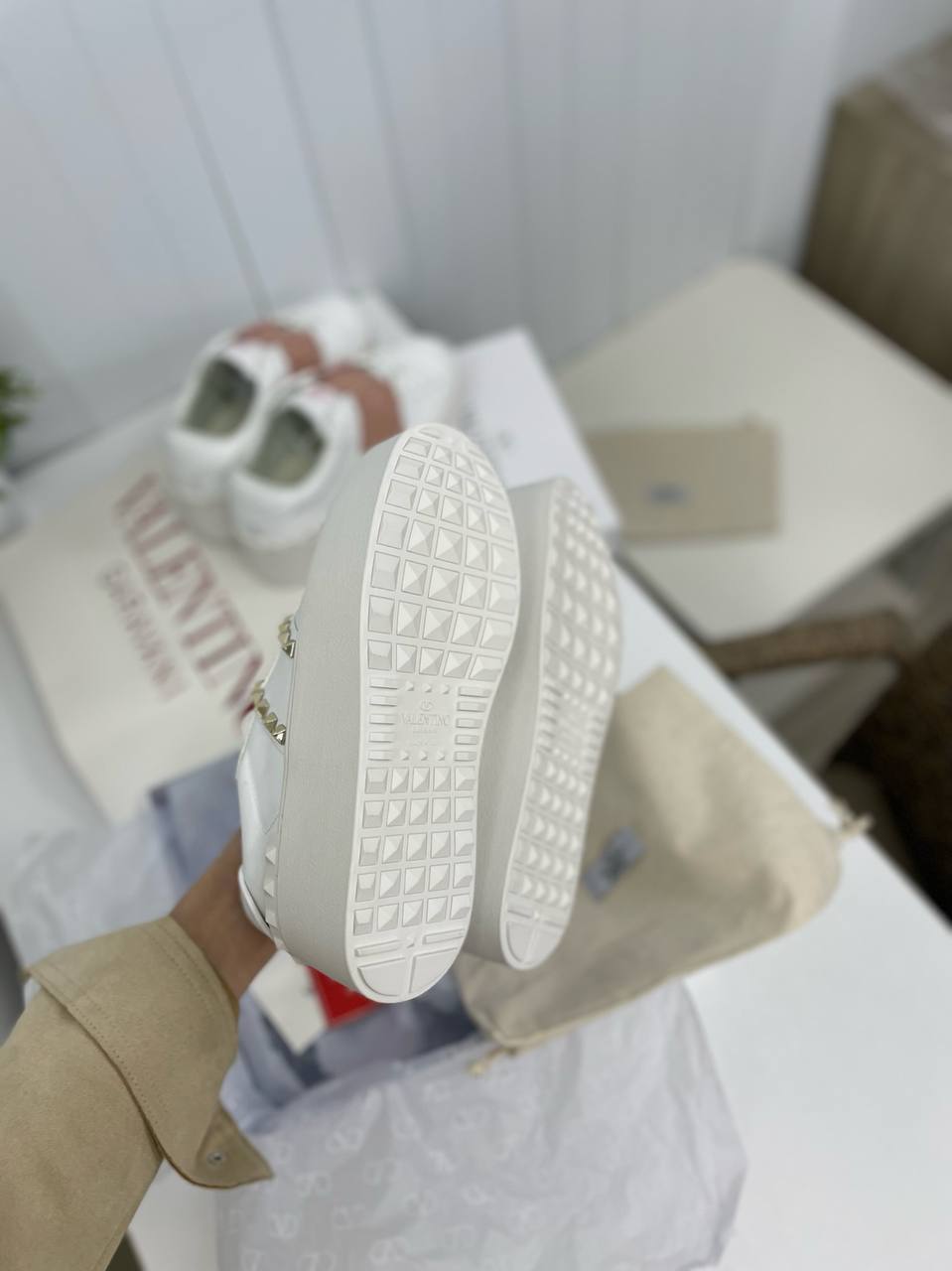 Повседневные женские кеды Valentino BP-32784 Повседневные женские кеды Valentino BP-32784