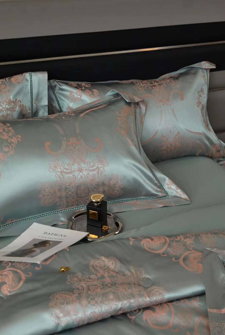 Blumarine комплект постельного белья BP-41860 Blumarine комплект постельного белья BP-41860