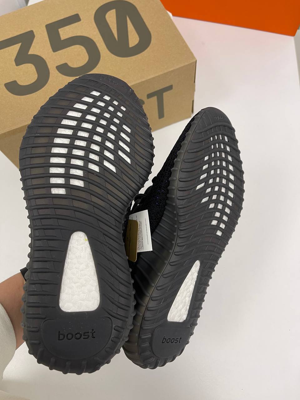Adidas Yeezy Boost премиум кроссовки BP-35894 Adidas Yeezy Boost премиум кроссовки BP-35894