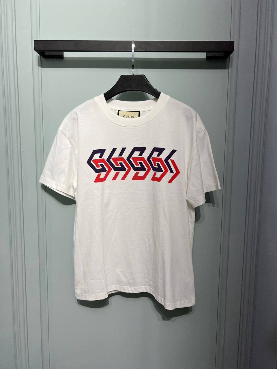 Футболка Gucci трендовая BP-35963 Футболка Gucci трендовая BP-35963