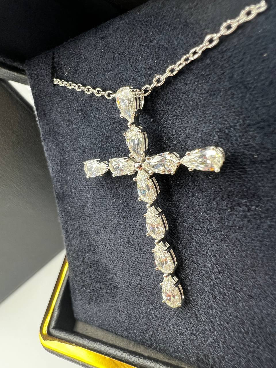 Трендовый крестик Graff BP-48059 Трендовый крестик Graff BP-48059