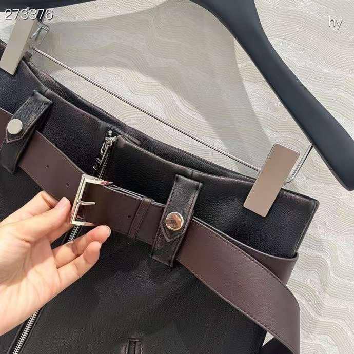 Кожаная юбка эксклюзивная Prada BP-53782 Кожаная юбка эксклюзивная Prada BP-53782