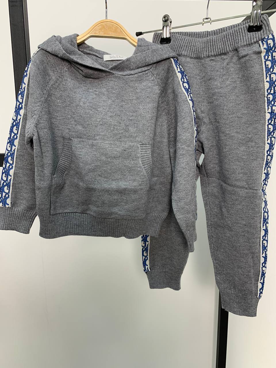 Спортивный костюм Christian Dior BP-15350 Спортивный костюм Christian Dior BP-15350