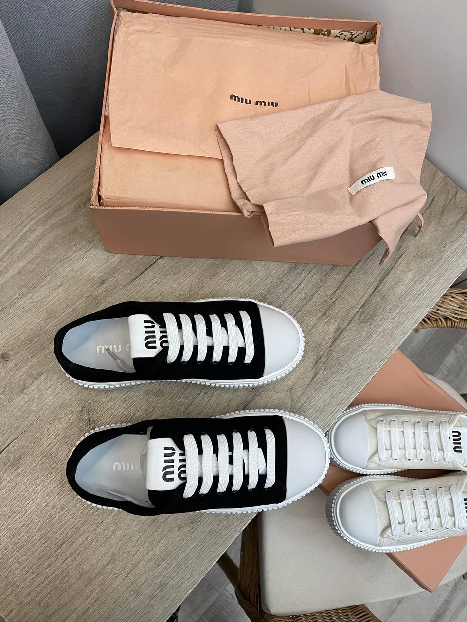 Повседневные женские кеды Miu Miu BP-50301 Повседневные женские кеды Miu Miu BP-50301