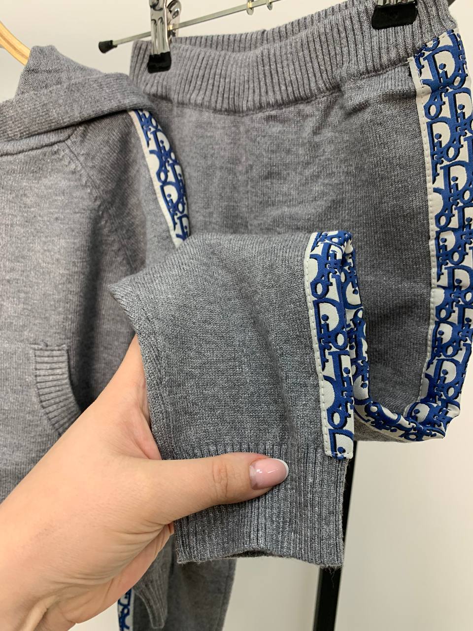 Спортивный костюм Christian Dior BP-15350 Спортивный костюм Christian Dior BP-15350