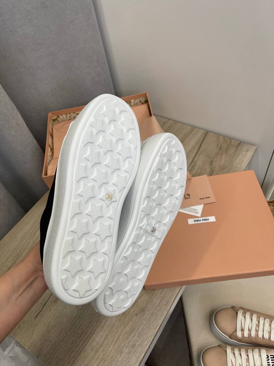 Кеды Miu Miu BP-49937 стильные женские Кеды Miu Miu BP-49937 стильные женские