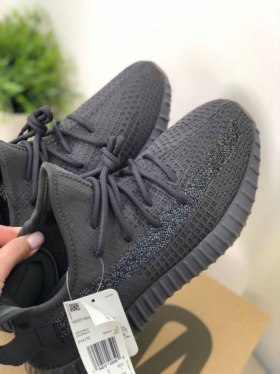 ADIDAS YEEZY 350 высокие кроссовки BP-31102 ADIDAS YEEZY 350 высокие кроссовки BP-31102