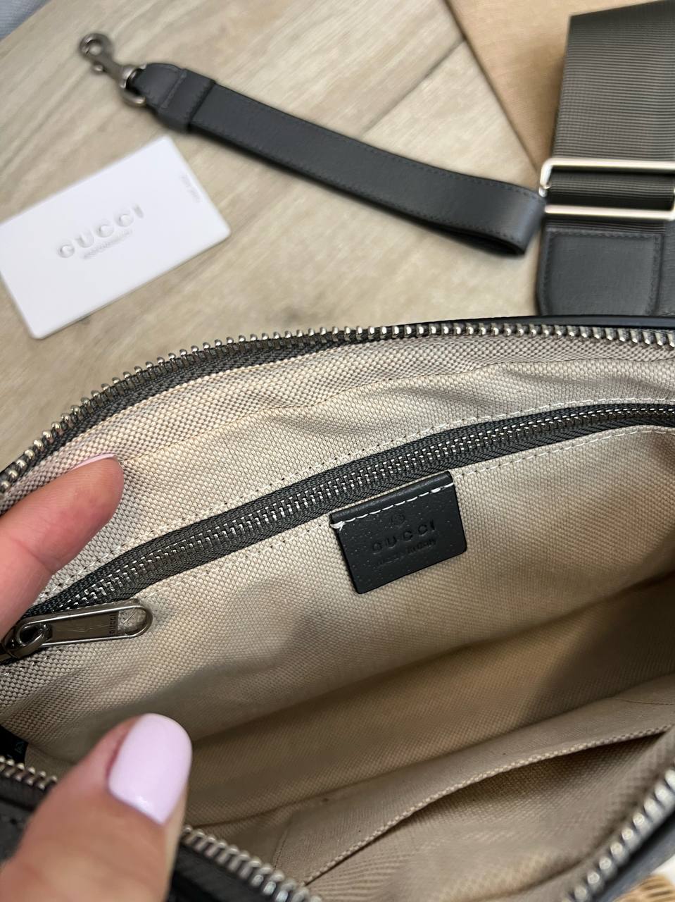 Повседневный мессенджер Gucci BP-40149 Повседневный мессенджер Gucci BP-40149