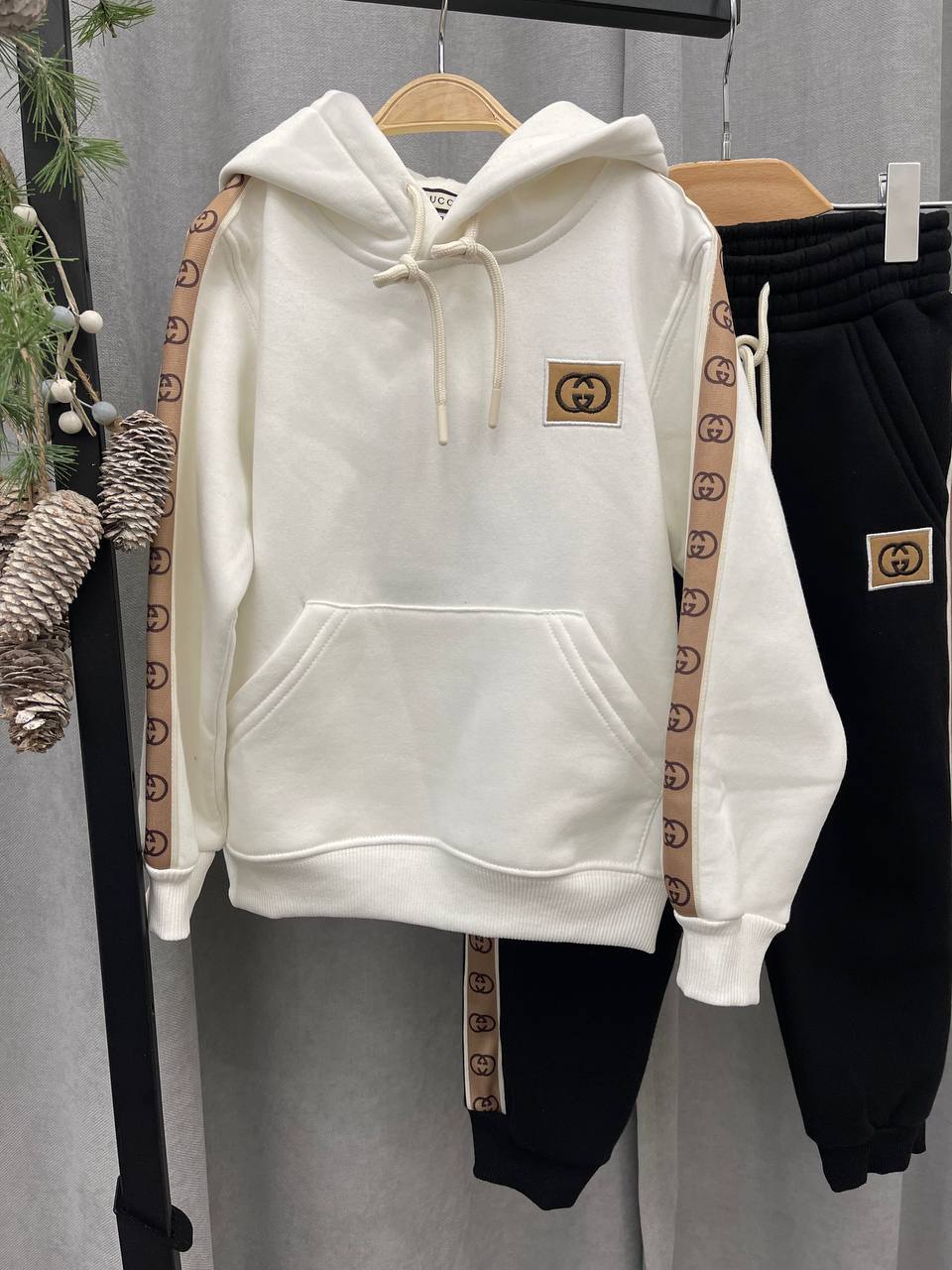 Спортивный костюм Gucci BP-44830 Спортивный костюм Gucci BP-44830