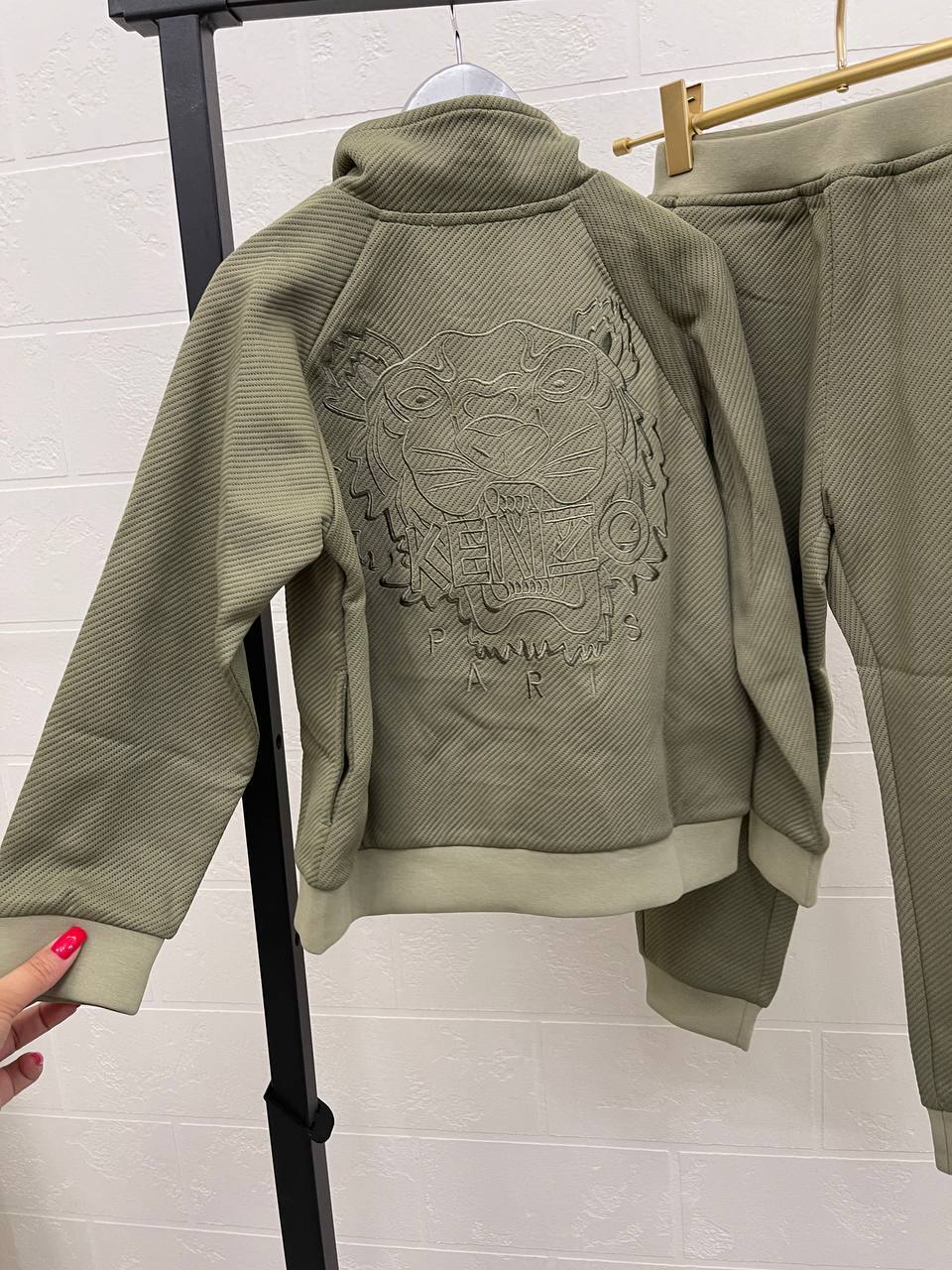 Стильный костюм Kenzo BP-53003 Стильный костюм Kenzo BP-53003