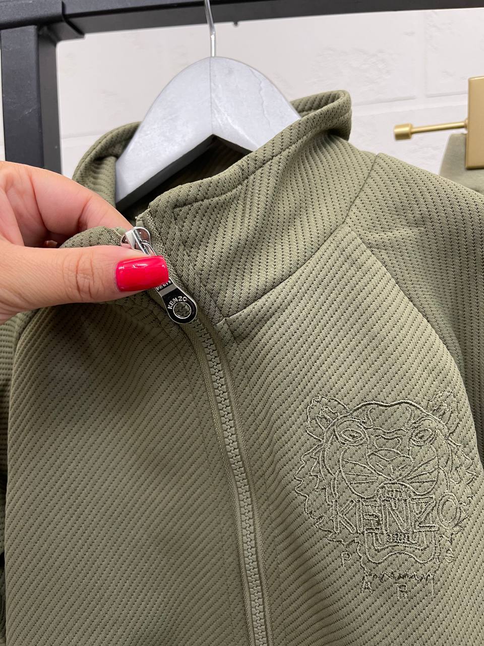 Стильный костюм Kenzo BP-53003 Стильный костюм Kenzo BP-53003