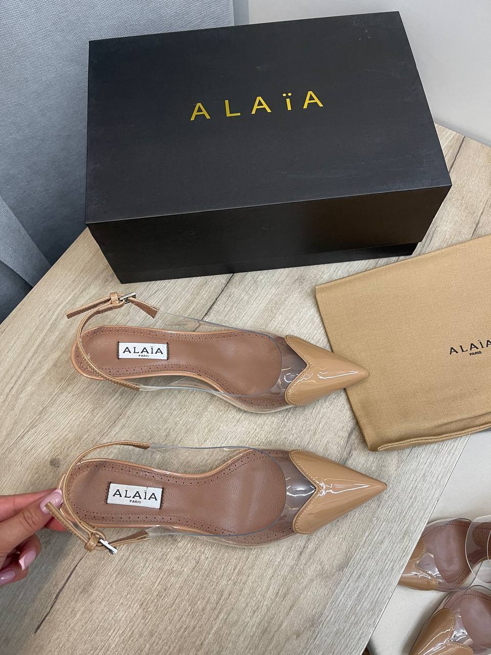 Трендовые туфли Alaia BP-48968 Трендовые туфли Alaia BP-48968