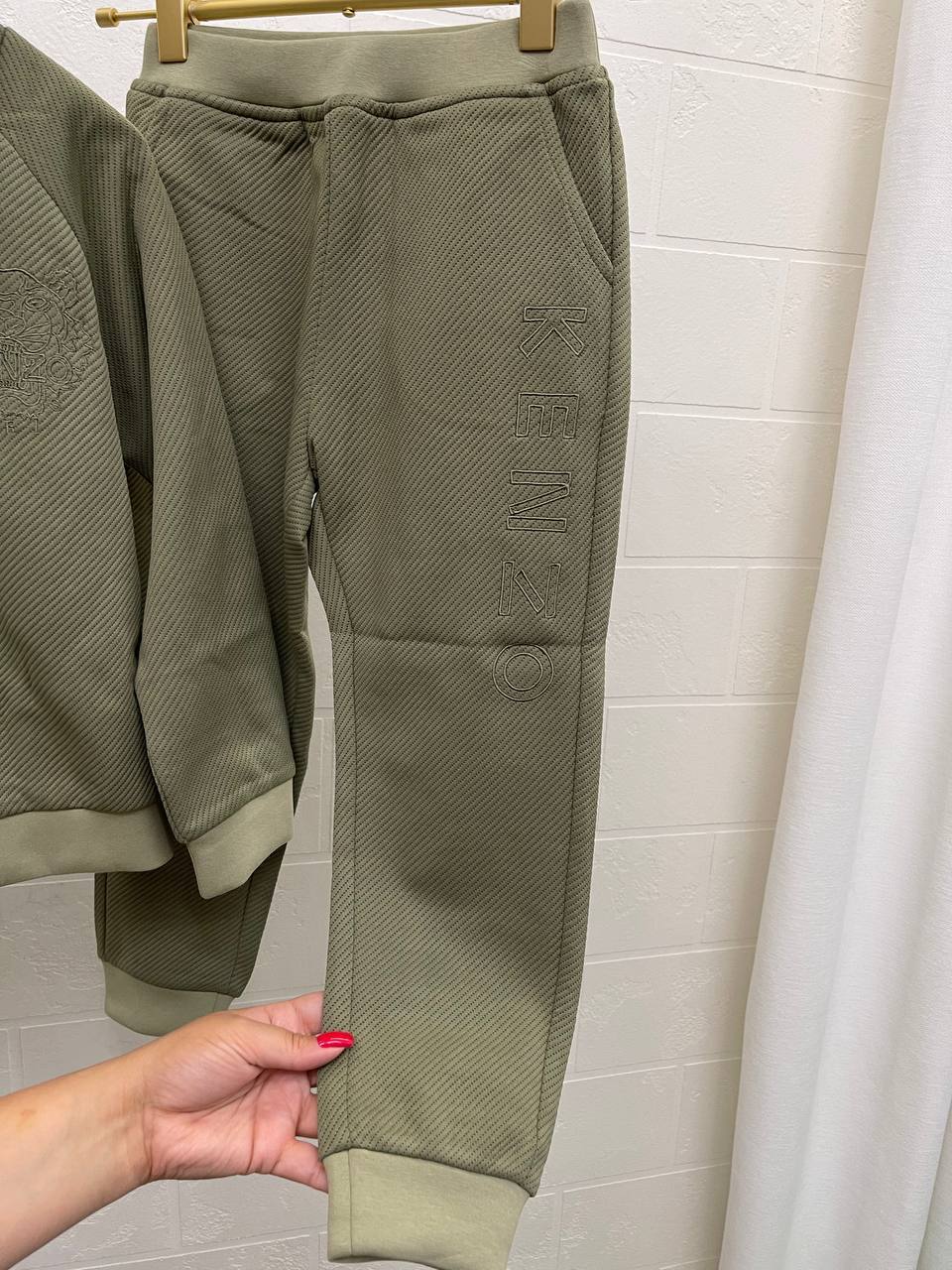 Стильный костюм Kenzo BP-53003 Стильный костюм Kenzo BP-53003