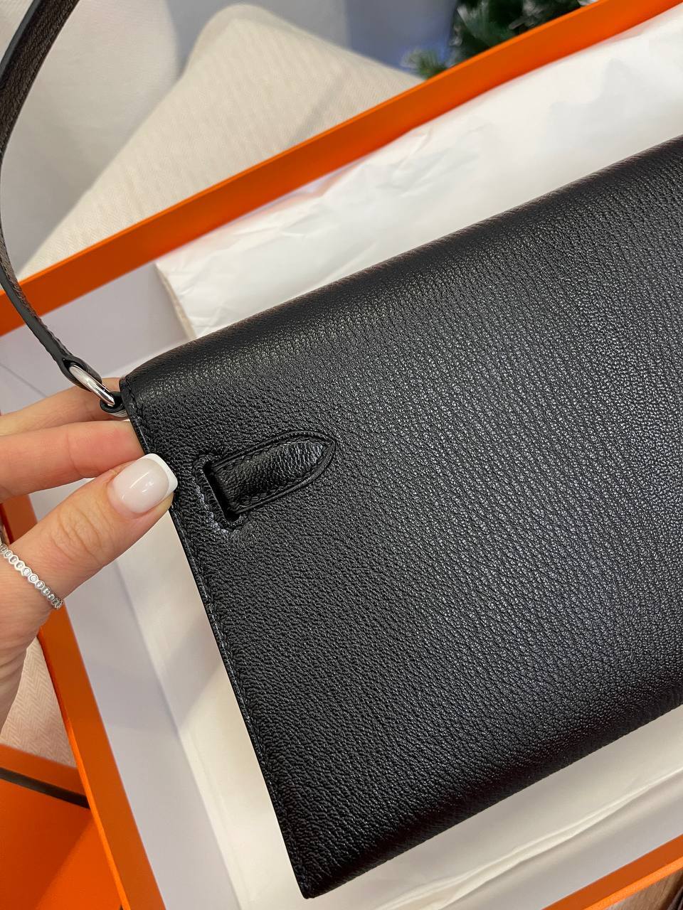 Kelly Elan сумка премиум Chevre PHW женская Hermes BP-44513 Kelly Elan сумка премиум Chevre PHW женская Hermes BP-44513