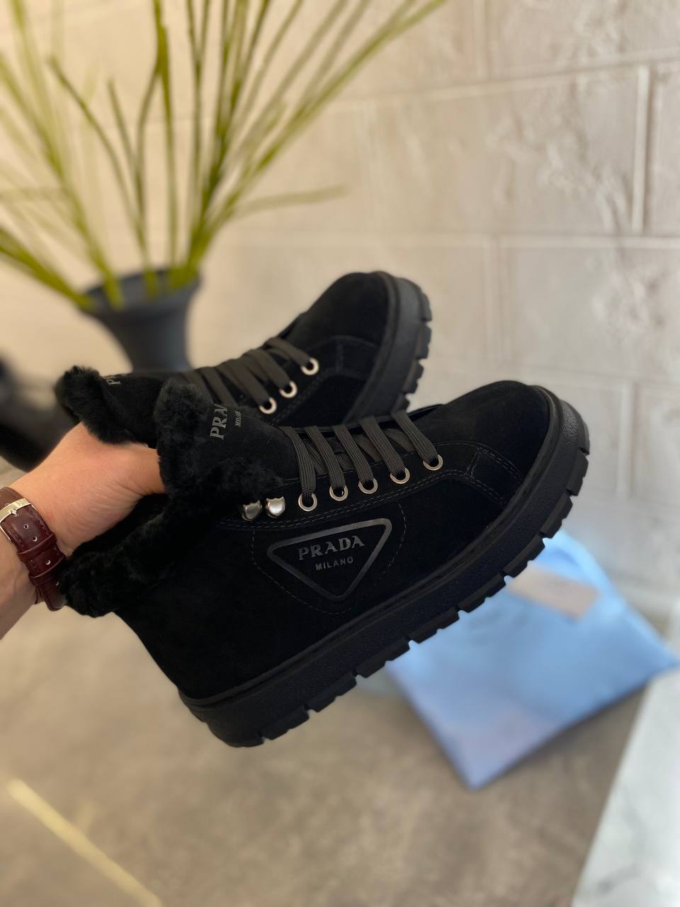 Дизайнерские женские кеды Prada BP-42649 Дизайнерские женские кеды Prada BP-42649