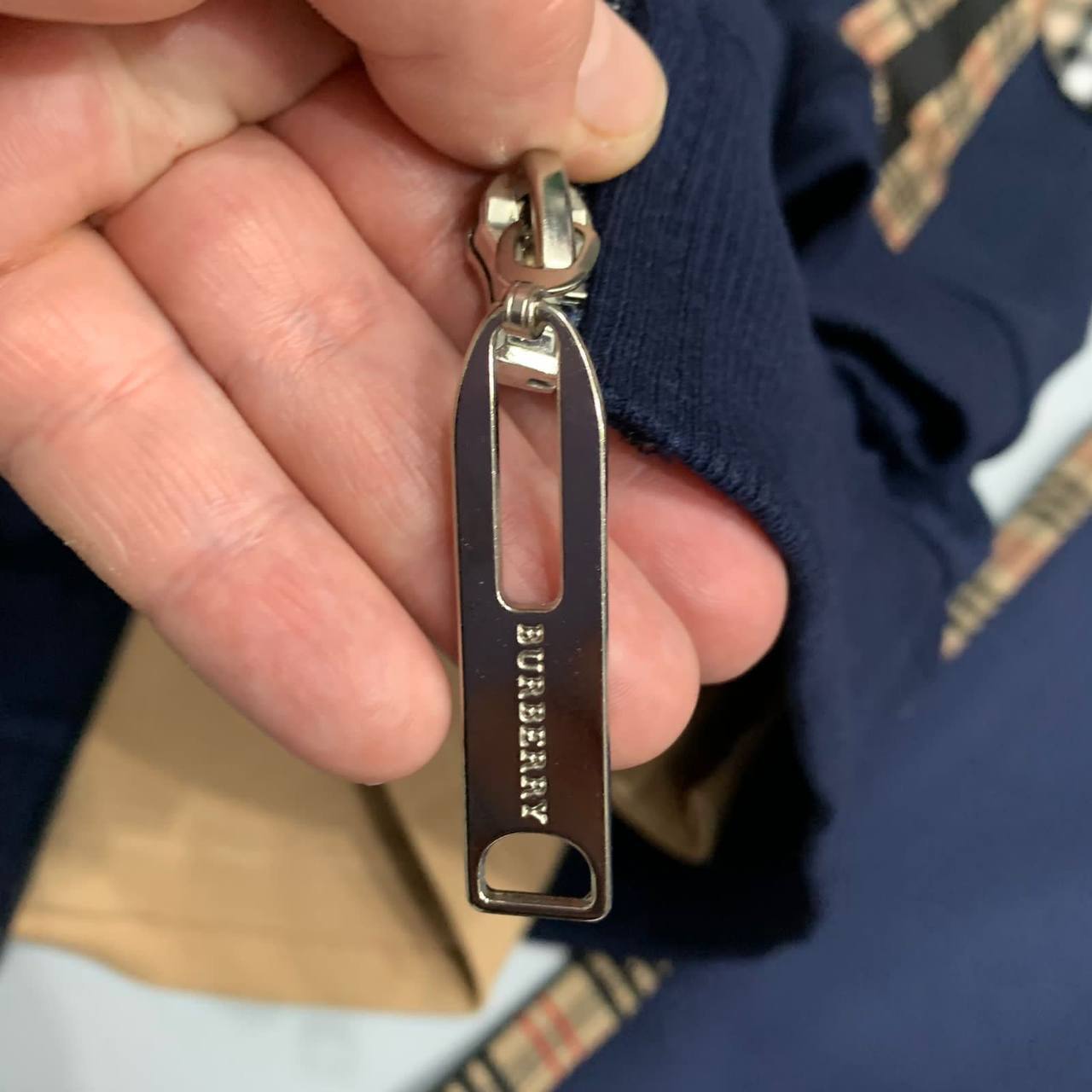 Burberry 3-ка костюм BP-36257 Burberry 3-ка костюм BP-36257