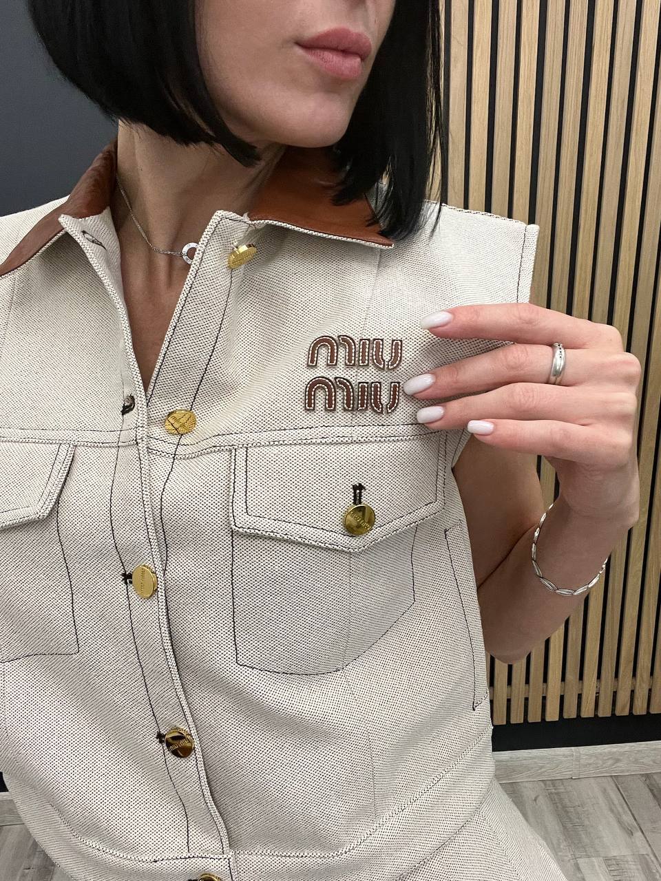 Жилет эксклюзивный Miu Miu BP-50916 Жилет эксклюзивный Miu Miu BP-50916