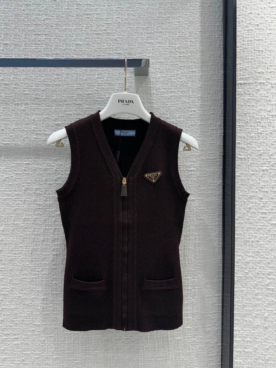 Жилет Prada люксовый BP-49877 Жилет Prada люксовый BP-49877