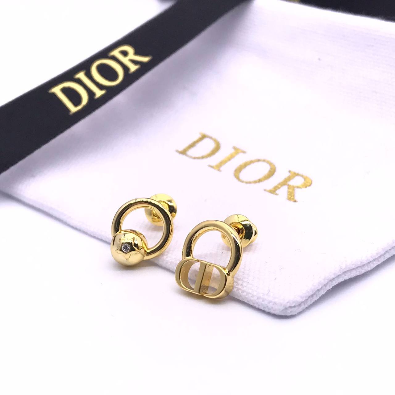 Дизайнерские серьги Christian Dior BP-15073 Дизайнерские серьги Christian Dior BP-15073