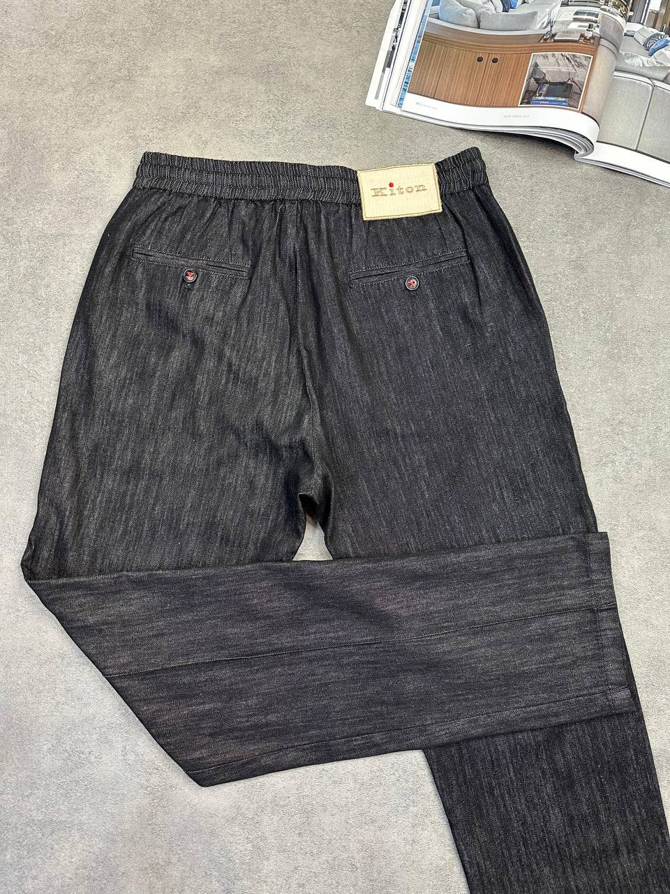 Премиальный мужской костюм Kiton BP-51409 Премиальный мужской костюм Kiton BP-51409