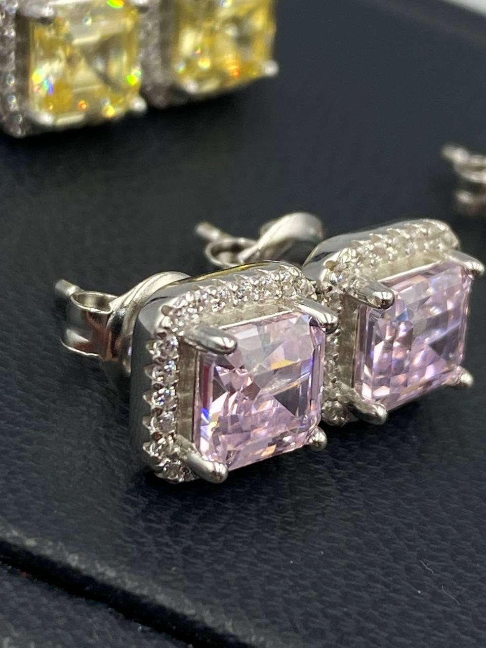 Элитные серьги Graff BP-41947 Элитные серьги Graff BP-41947