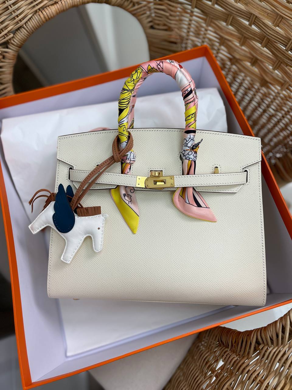 Трендовая сумка Birkin, 25 см из Epsom кожи Hermes BP-32434 Трендовая сумка Birkin, 25 см из Epsom кожи Hermes BP-32434