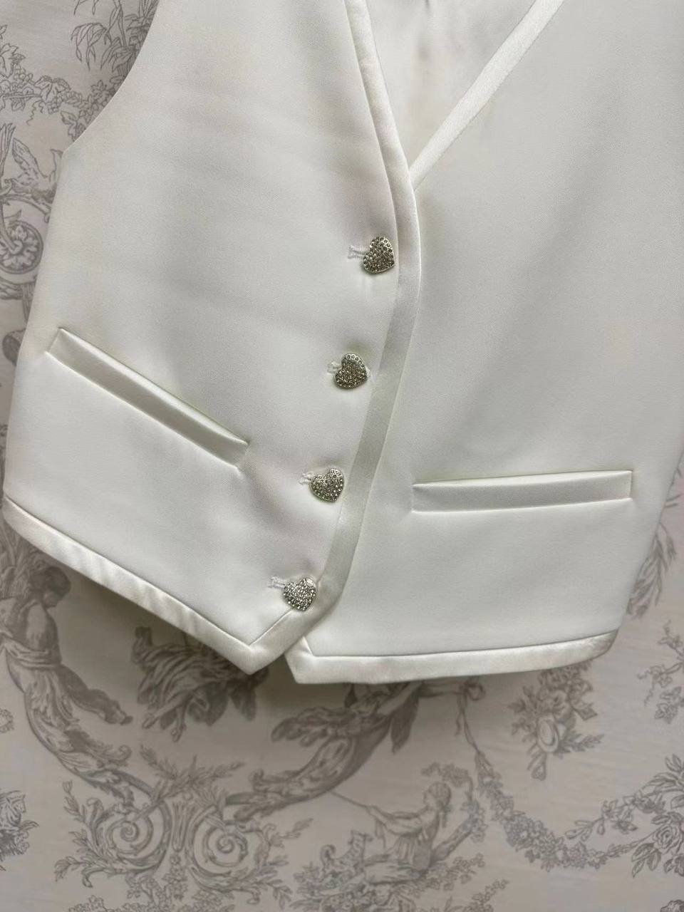 Жилет Yves Saint Laurent люксовый BP-49404 Жилет Yves Saint Laurent люксовый BP-49404